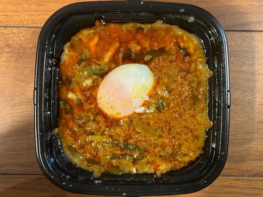ピリ辛ニラたま飯