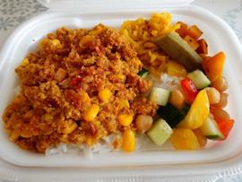 バターコーンチキンキーマカレー 辛さ:1.5(店主独断の5段階)