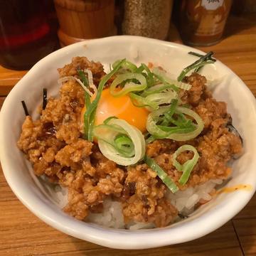 旨辛肉味噌丼