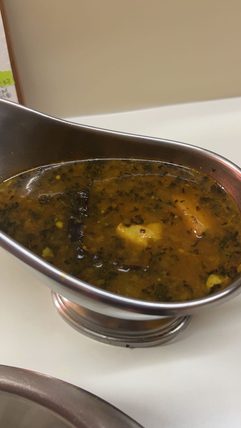 スープカレー バジルポーク 辛口