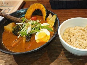 十勝の彩り野菜カリー(海老だし・辛さ横綱・玄米少なめ)