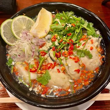 【限定】牡蠣のエスニックラーメン 辛さ6倍