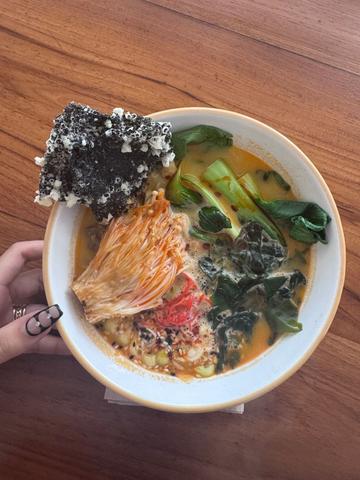 クリーミー担々麺