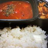 チキンとトマトのホットスパイスカレー弁当 4辛