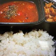 チキンとトマトのホットスパイスカレー弁当 4辛