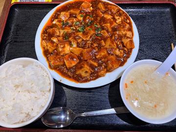 麻婆豆腐定食餃子付き
