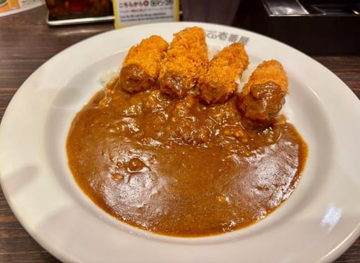 カキフライカレー 8辛 