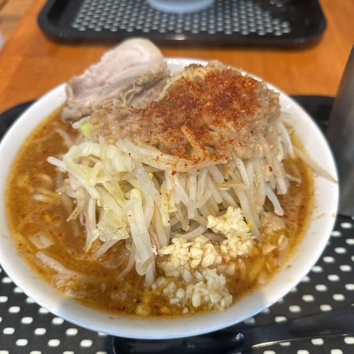 旨辛REDラーメン