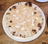 明太子のクリームピッツァ