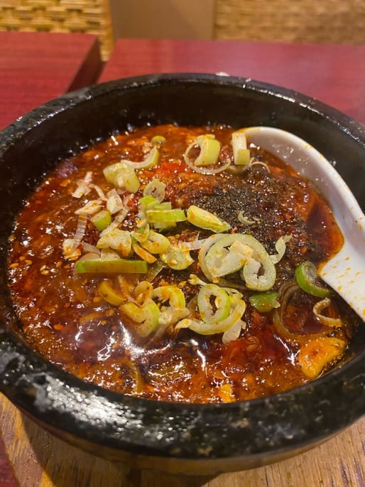 頂点石焼麻婆豆腐 激辛 激辛