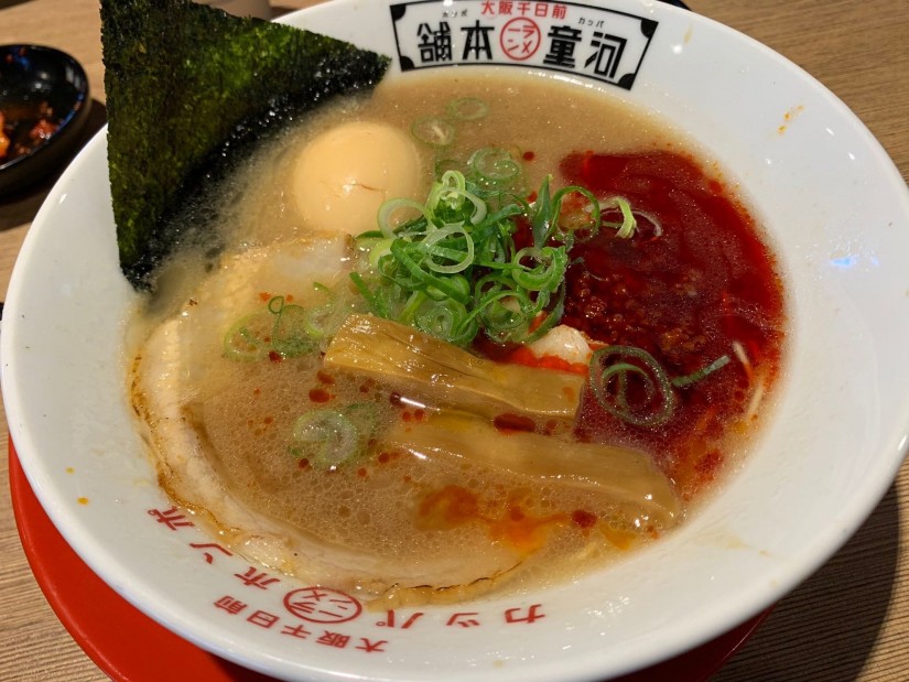 赤河童ラーメン煮卵入り