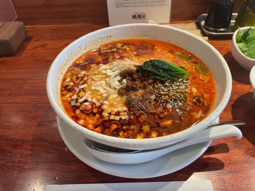 担々麺+パクチー 倍辛/辛さ激増し/痺れ激増し/ラー油増し