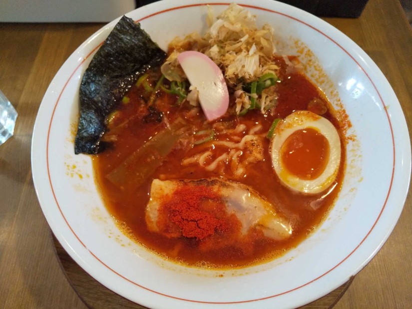 トンカラらーめん 大辛