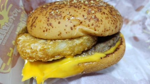 ザク切りポテト&ビーフハラペーニョマヨ