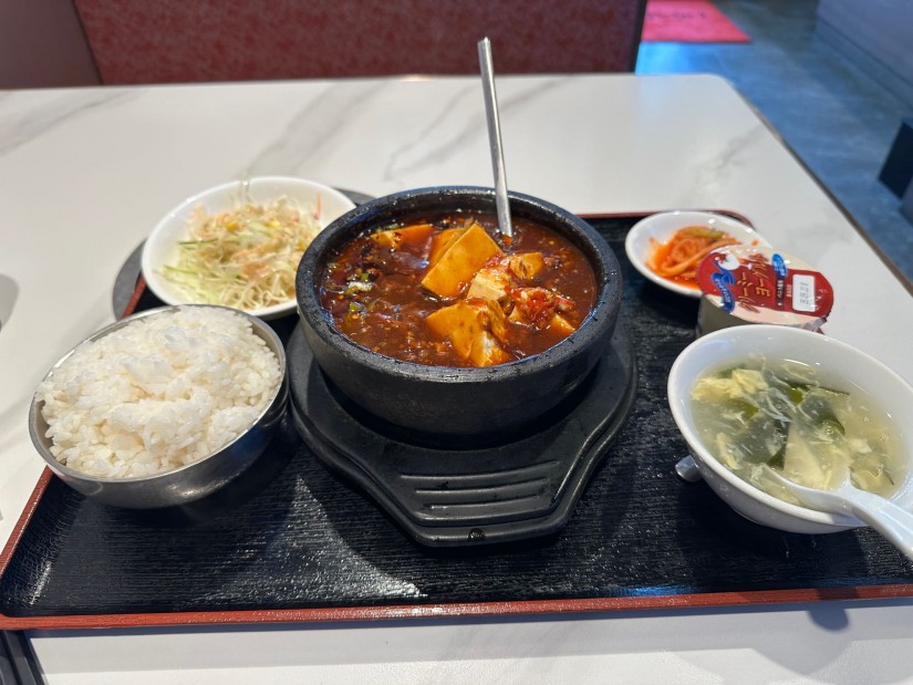 石鍋焼マーボー豆腐定食 激辛