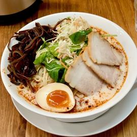 冷やしラーメン 赤