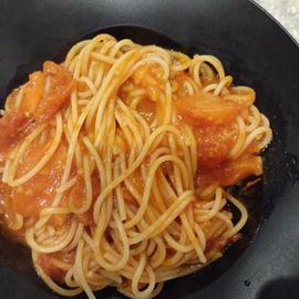 チリトマトパスタ 2辛