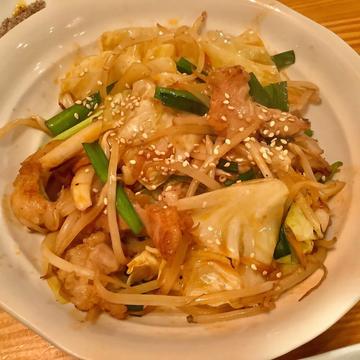 激辛ホルモン炒め