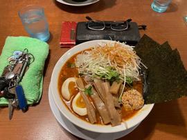 らいとん辛味噌らーめんDX 大将軍