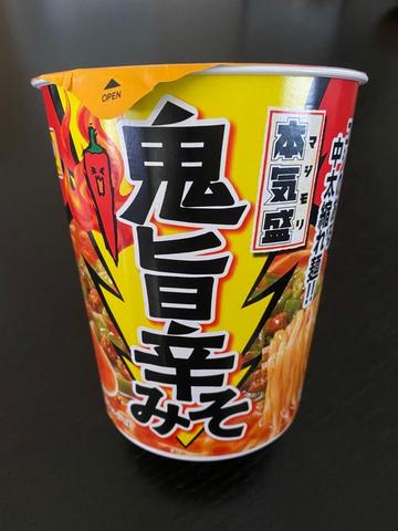 マルちゃん本気盛    鬼旨辛みそ