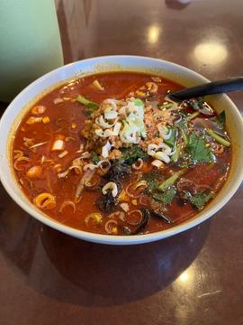 麻辣刀削麺
