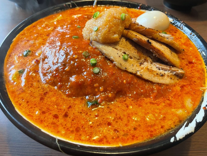 味玉どて辛ちゃーしゅーめん 大辛