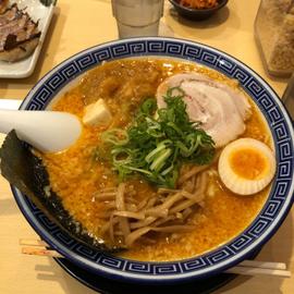 旨辛麻婆味噌豚骨麺 3辛