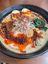 豚粉屋特製坦々麺 辛め