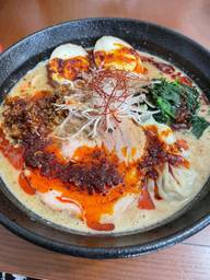豚粉屋特製坦々麺 辛め