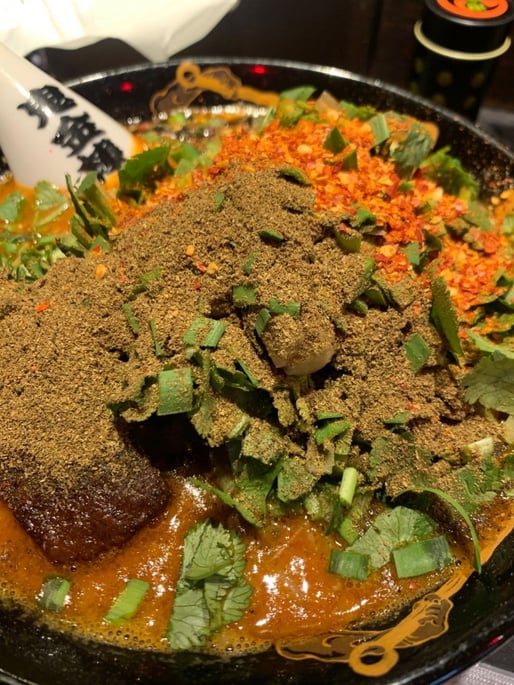 パクチーカラシビ味噌らー麺 辛さ　鬼増し   シビ  鬼増し