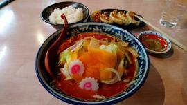 辛味噌野菜ラーメン(ぎょうざセット) L