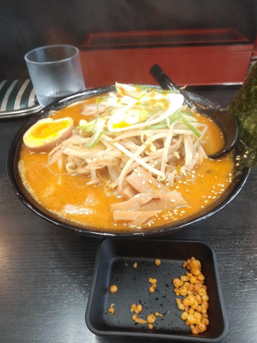 辛みそラーメン野菜トッピング