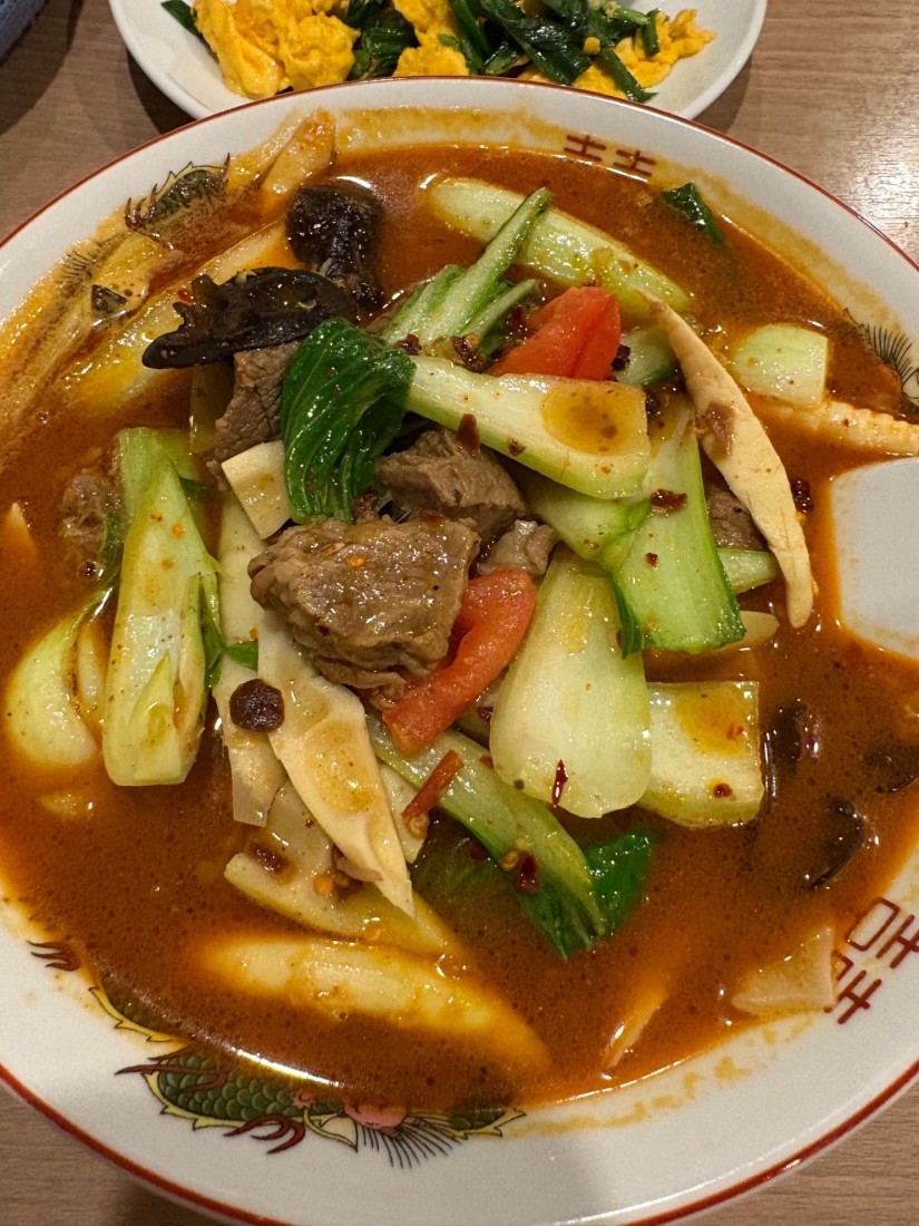 麻辣牛肉麺