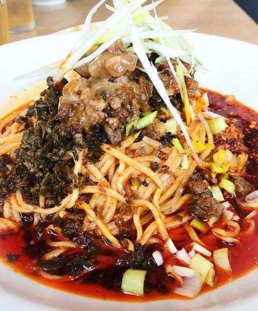 口から燃えるラーメン 唐辛子4本