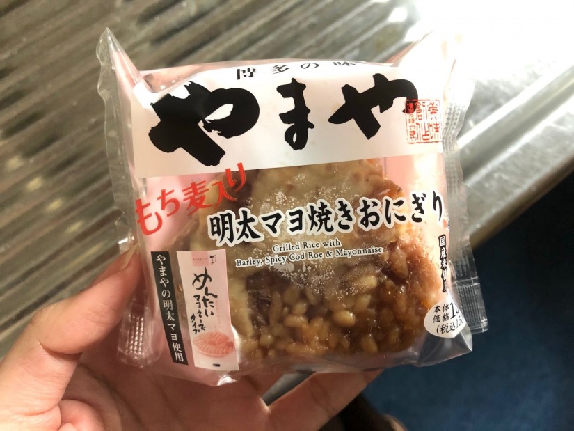 やまや もち麦入り 明太マヨチーズ焼おにぎり