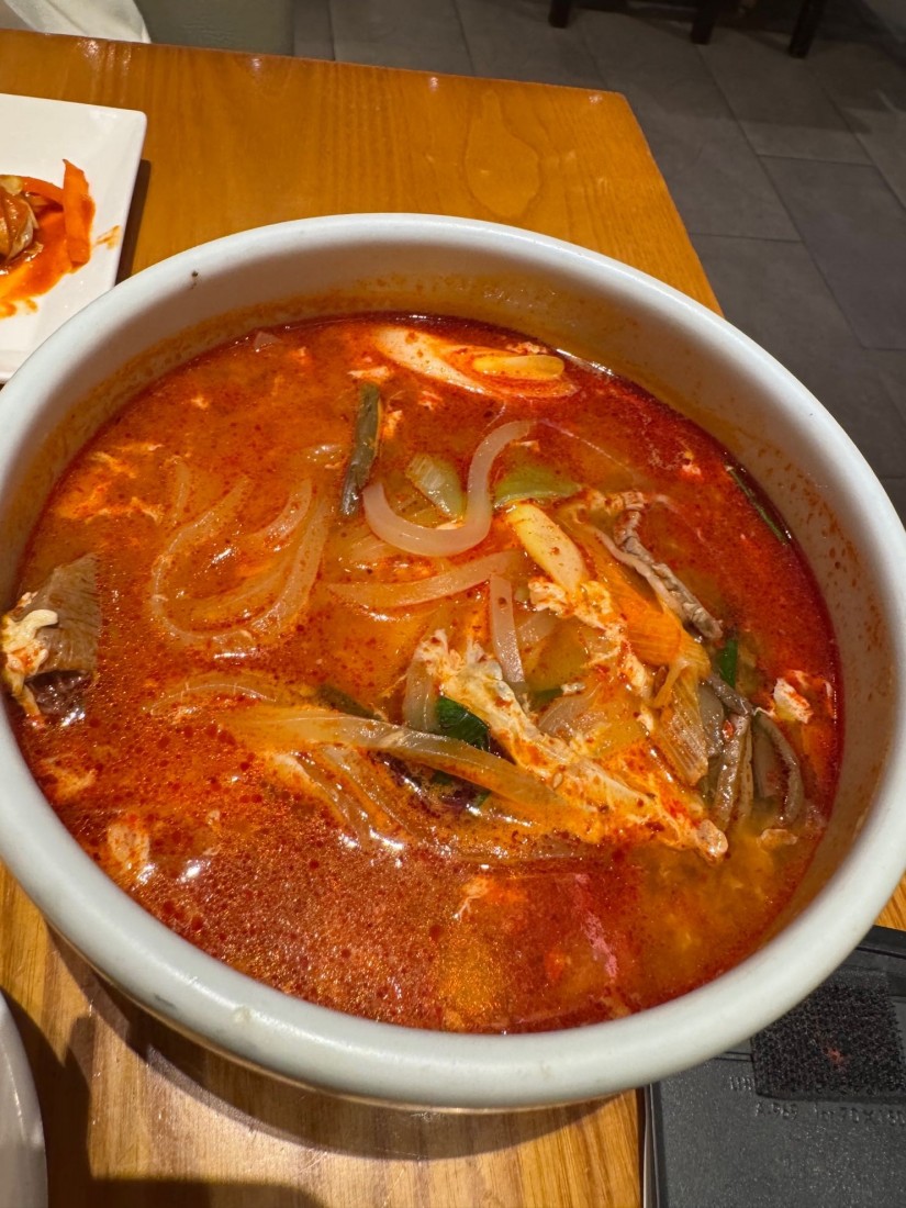 ユッケじゃんうどん 2辛