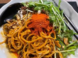汁なし担々麺 激辛増し