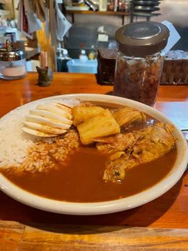 チキンカレー 中 玉子とじゃがいもトッピング 5