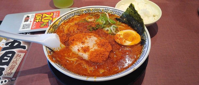 熟成醤油とんこつ赤