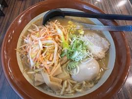 ピリ辛ねぎ味噌らーめん