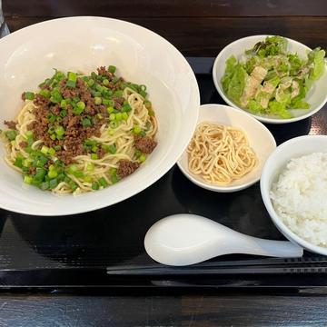 四川担々麺