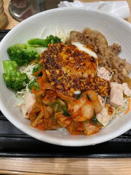 ライザップ 辛牛サラダ