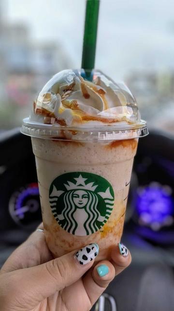 ホットハニー オリエンタル マンゴー＆ティー フラペチーノ エクストラソース