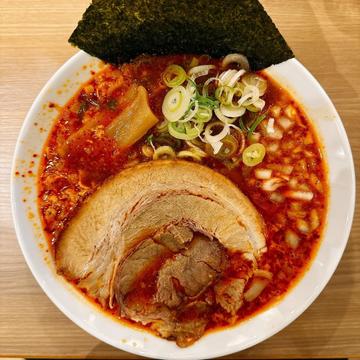 玉子とじ辛麺
