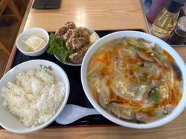 酸辣湯麺
