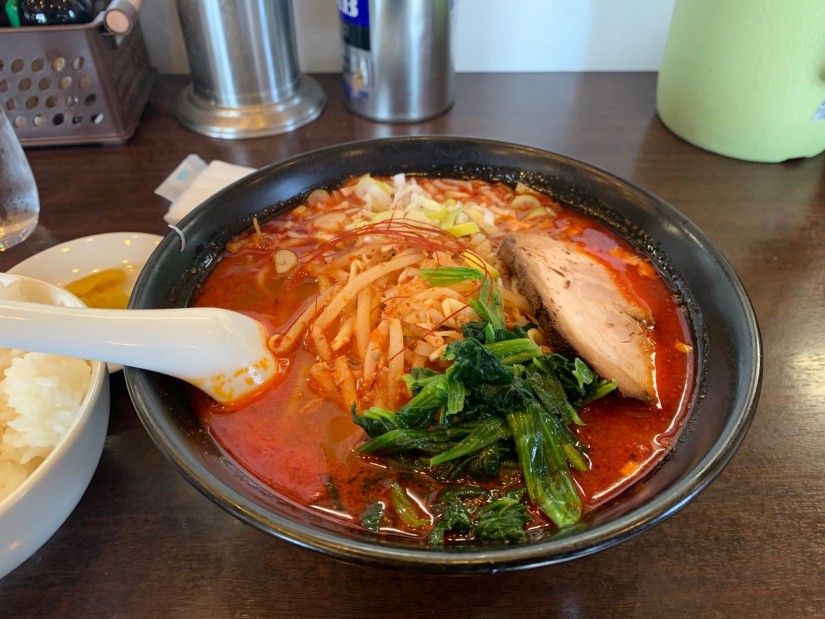 小辛ラーメン 激辛3兄弟初心者向け