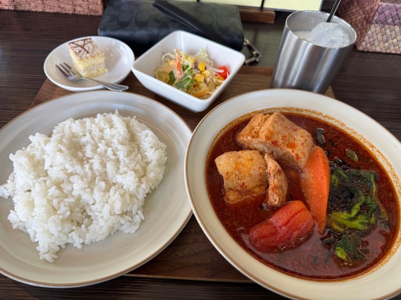 ランチ ポークカレー 6番