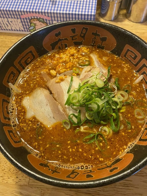 激辛ごま味噌ラーメン ウルトラMAX