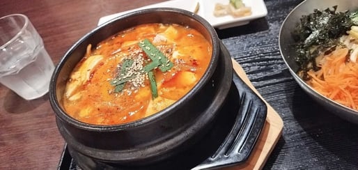 スンドゥブチゲ