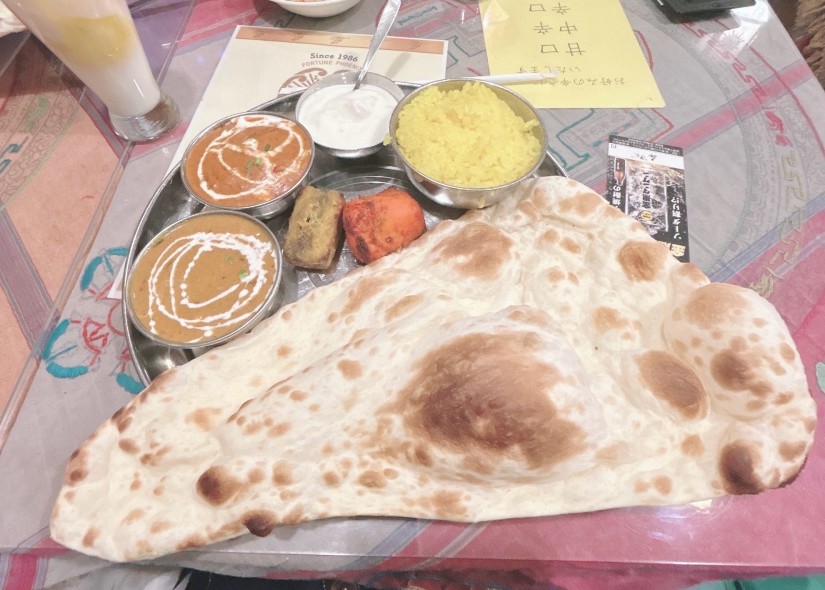 Bセット:チキンカレー,ナスとじゃがいもカレー 激辛